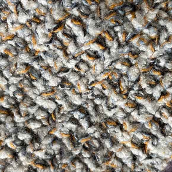 Chunky pointelle wool blend sweater - Picture 4 of 9